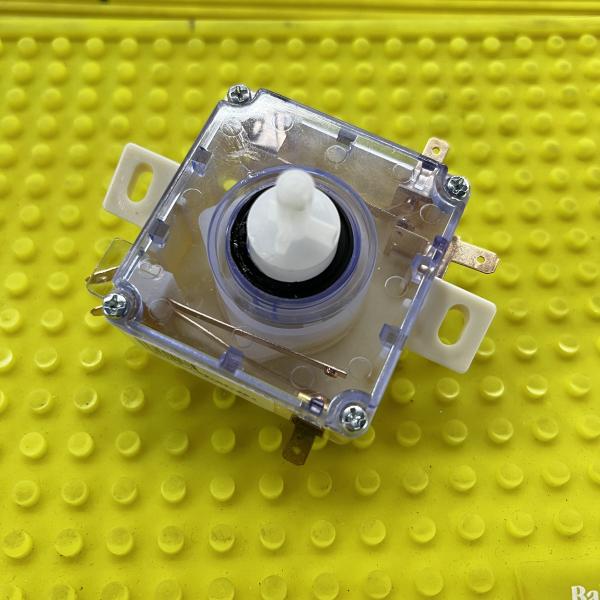 SELECTOR DESAGUE LAVADORA OREJA TORCIDA VARIAS MARCAS ELECTRA